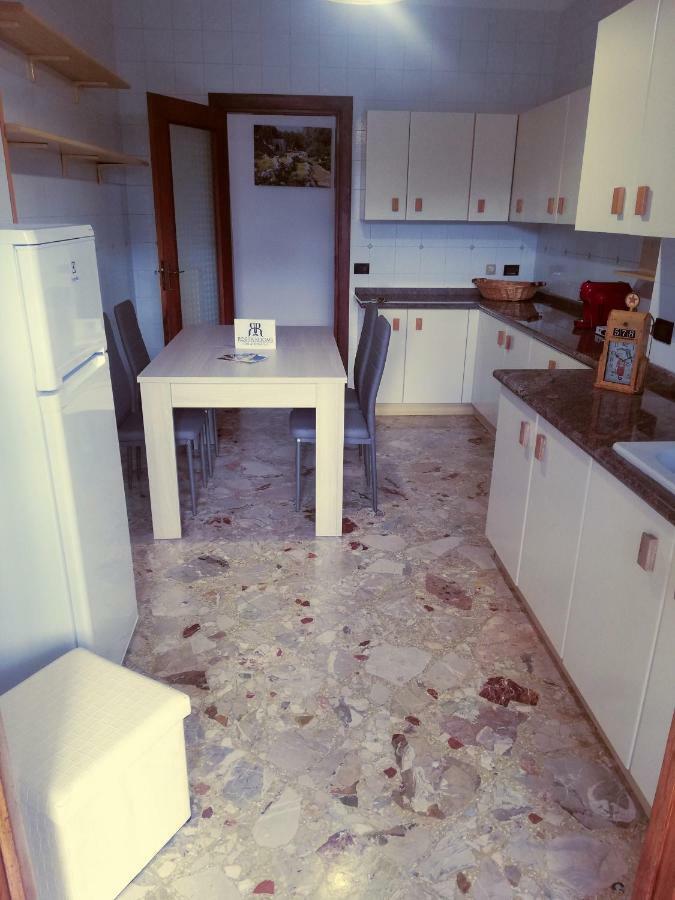 Rosita Rooms Lecce Kültér fotó